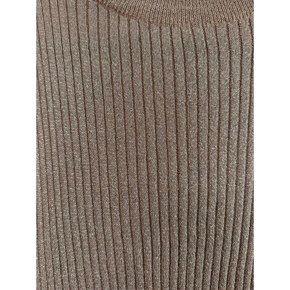 Brave Soul Gold Tank - Picture 4 of 5